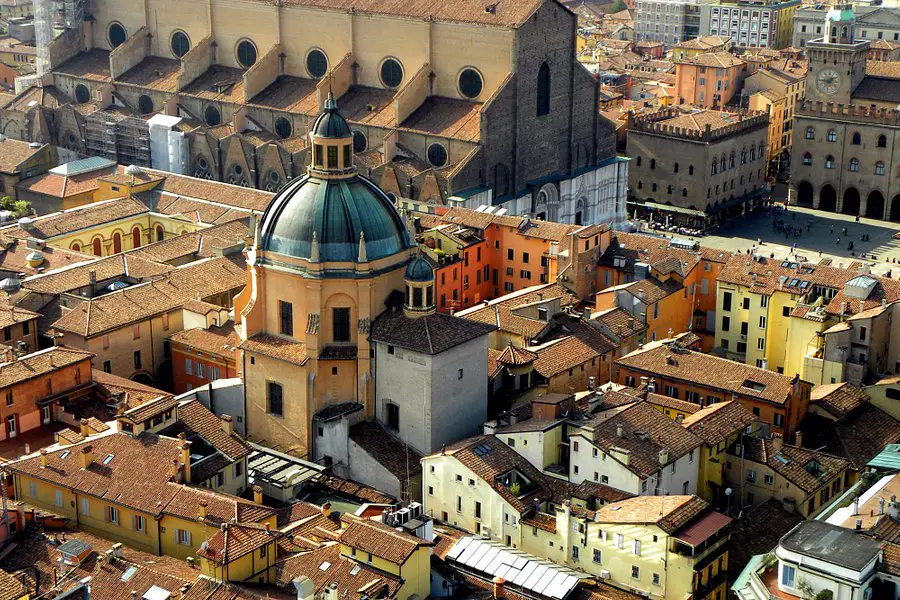 Le Due Torri Torre degli Asinell