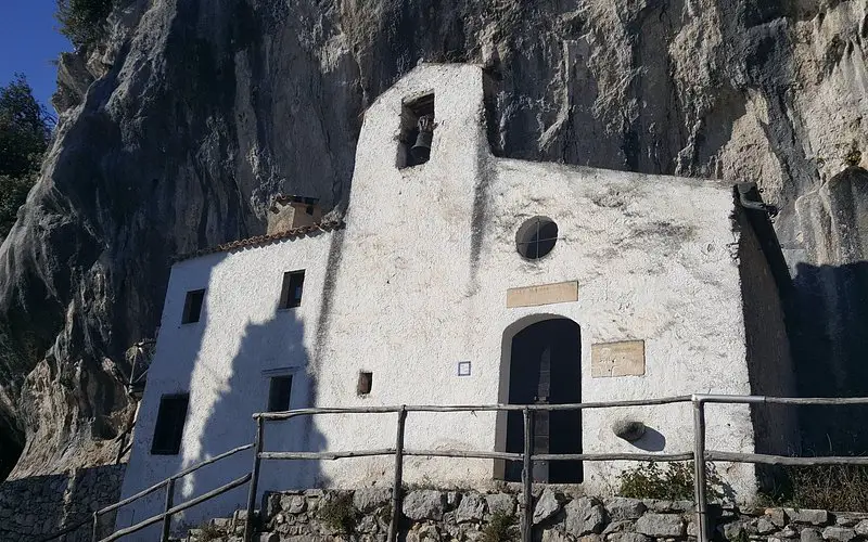 Eremo di San Valentino