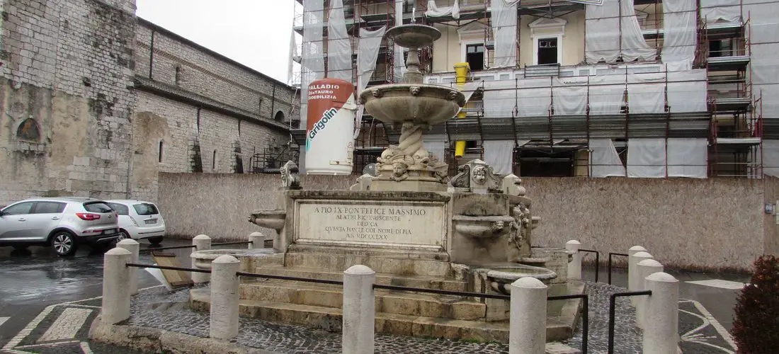 Fontana Pia