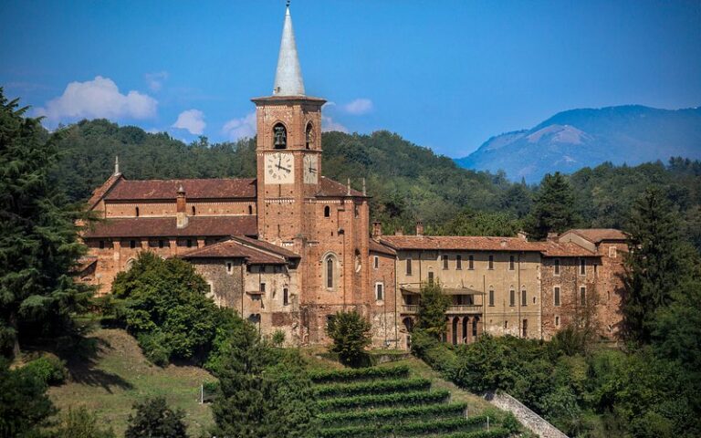 10 cosas imprescindibles que hacer en Castiglione Olona: descubre los encantos de este pueblo medieval