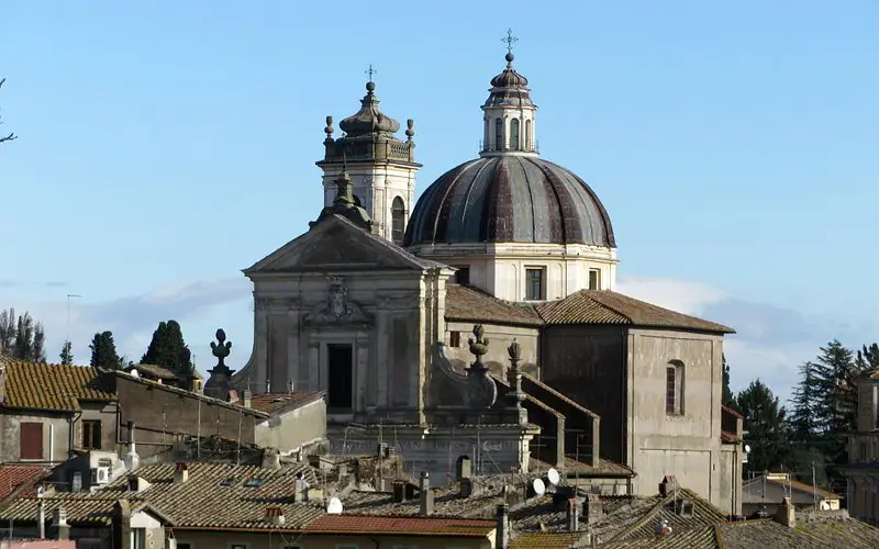 Duomo (Santi Pietro e Caterina)