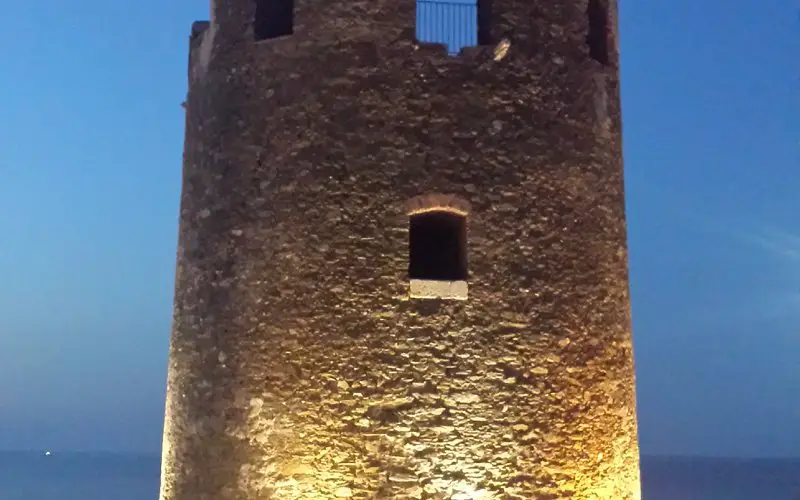 Torre aragonese di Santa Lucia