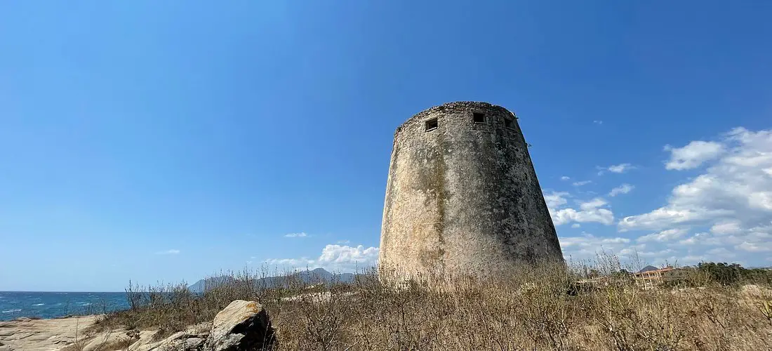 Spiaggia della Torre Di Bari