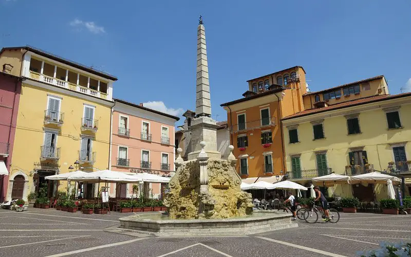 Piazza Obelisco