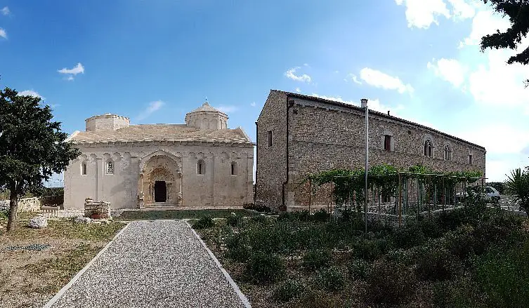 Abbazia San Leonardo in Lama Volara