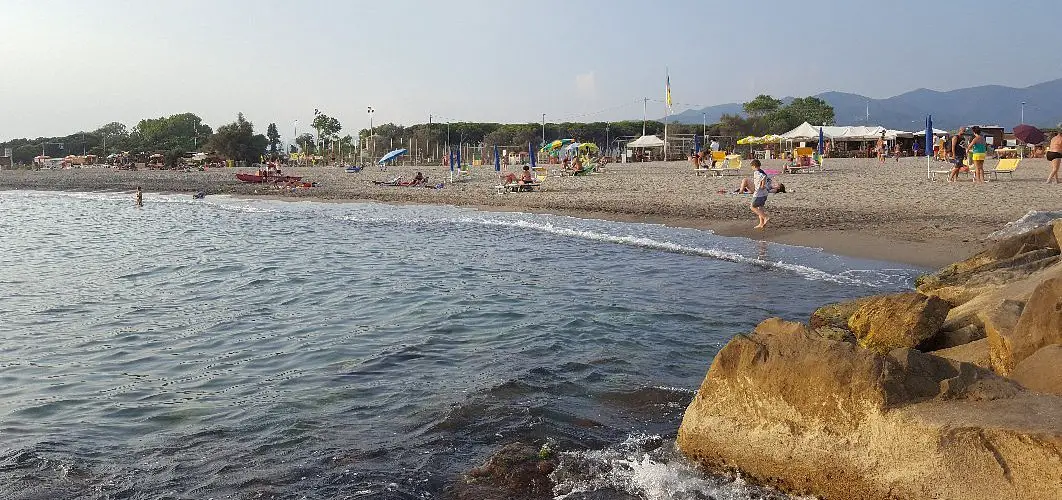 Spiaggia Libera Attrezzata Oasi Chiosco