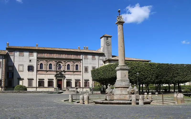 Descubre la majestuosidad del Palazzo Altieri