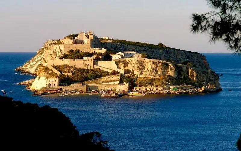 Santuario Di Santa Maria A Mare