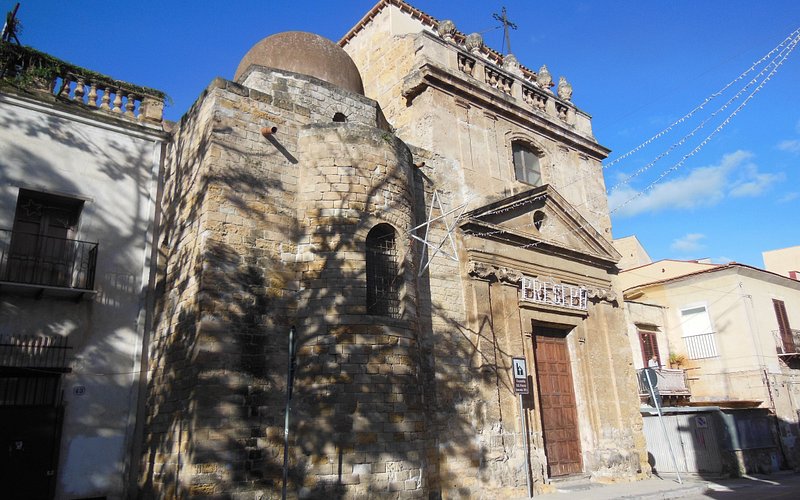Descubre la Cappella della Santissima Trinità en Palermo