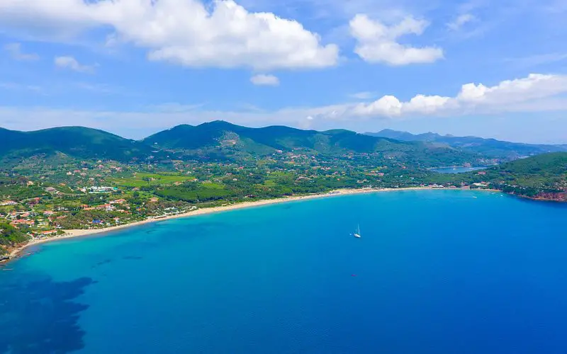 Spiaggia di Lacona