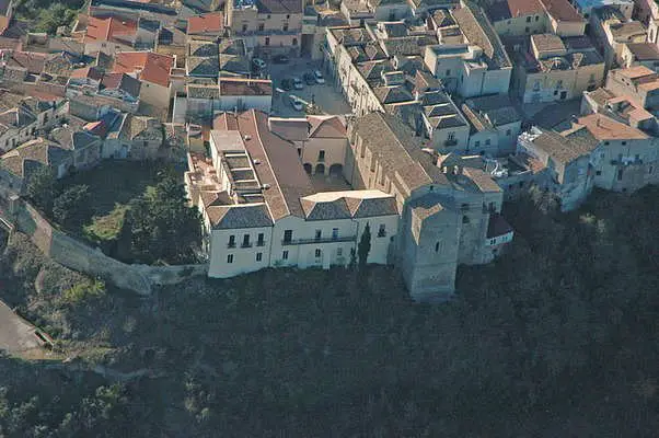 Museo Civico Archeologico Janora