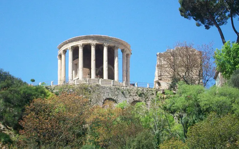 Tempio della Sibilla