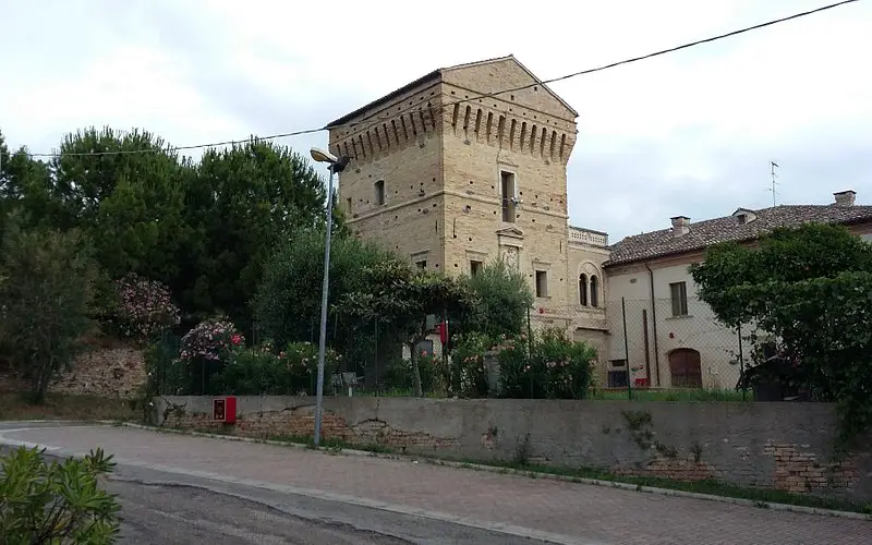 Torre di Carlo V e Dogana