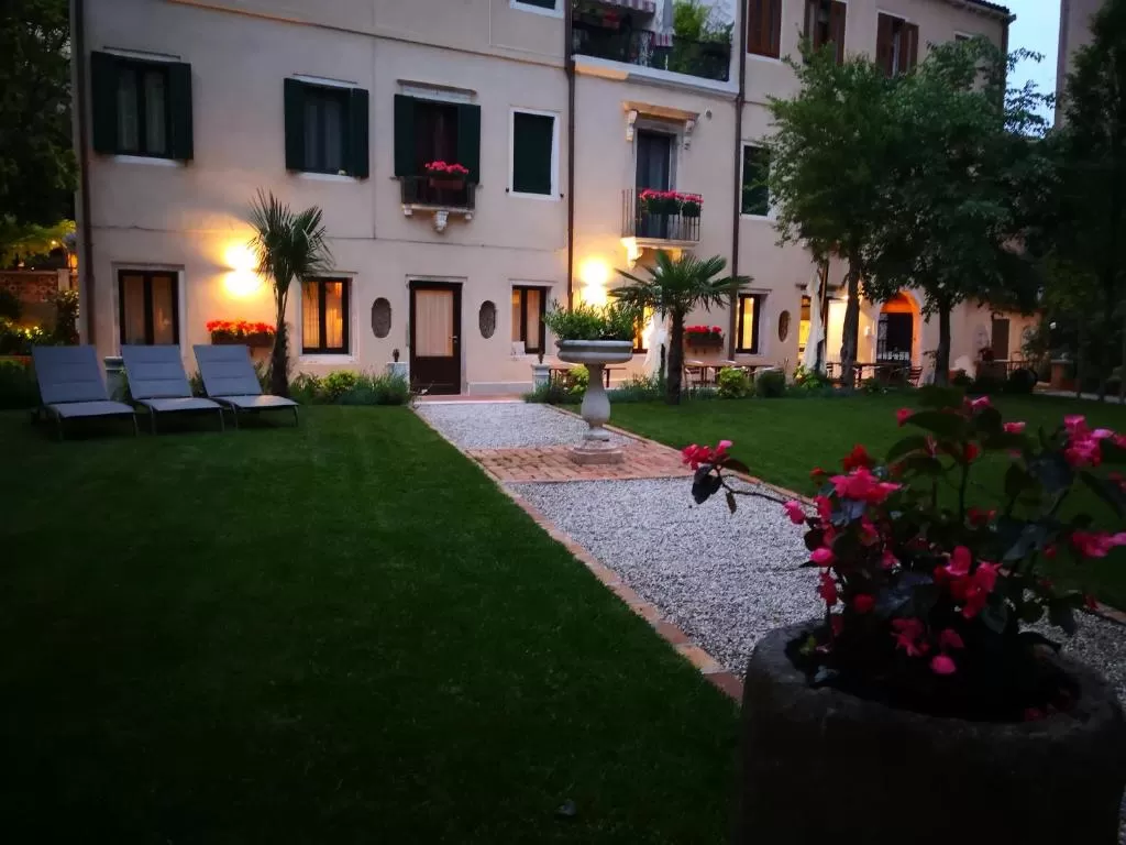 Hoteles en Venecia cerca de la estación de tren Santa Lucía