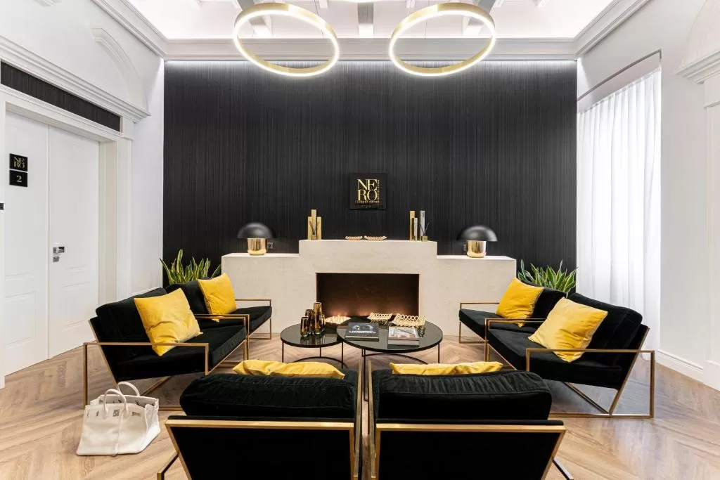 Nero Luxury Suites