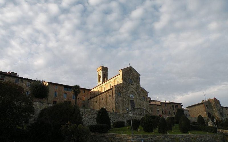 Barberino Val d'Elsa: Descubre la joya escondida de la Toscana