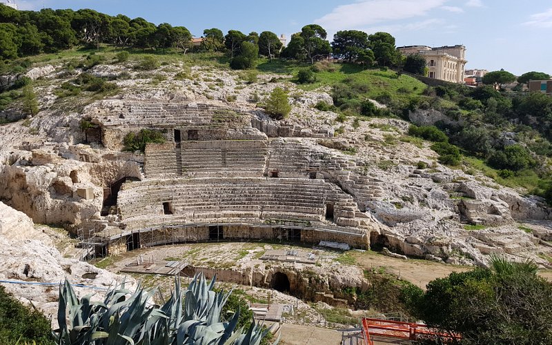 Explorando el increíble Anfiteatro Romano de Cagliari