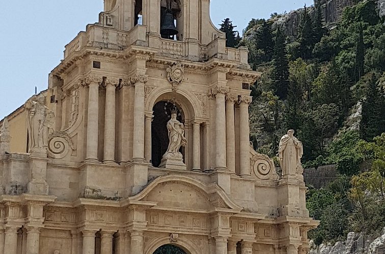 Descubre la maravillosa Chiesa di San Bartolomeo en Scicli