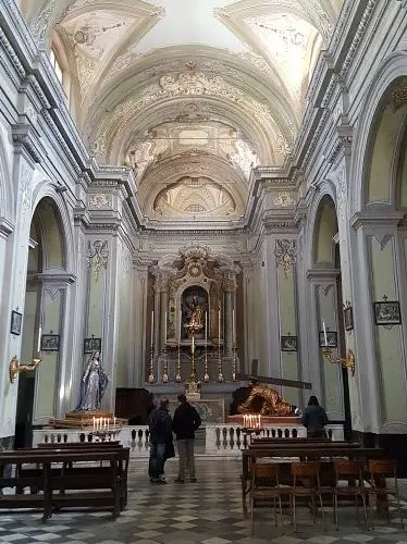 Chiesa di San Geminiano: La joya antigua de Pontremoli