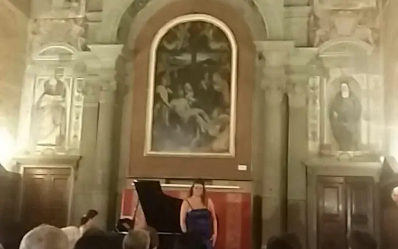 La encantadora Chiesa di Santa Monica en Florencia