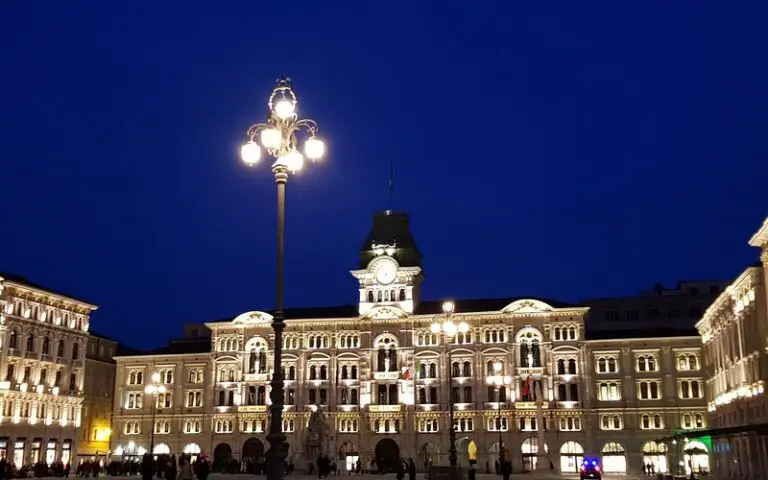 Descubre la majestuosa Piazza dell’Unita d’Italia en Trieste