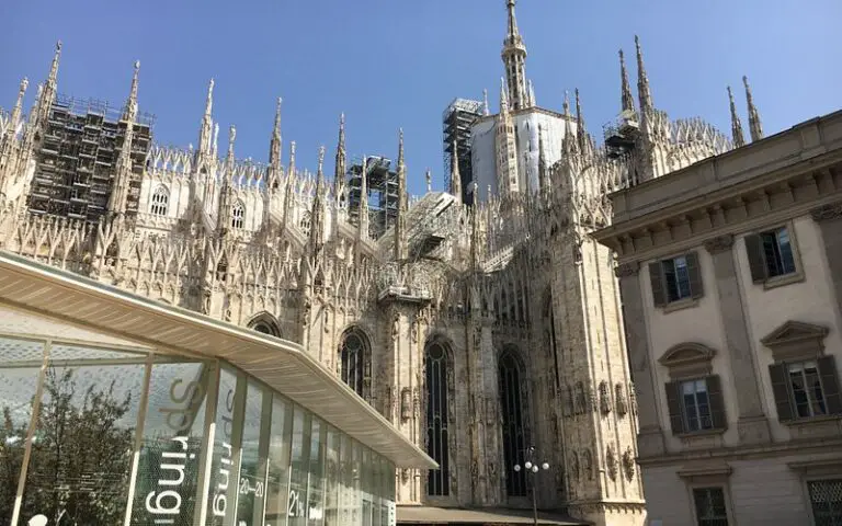 Descubre el Palazzo Reale: Un tesoro histórico en el corazón de Milán