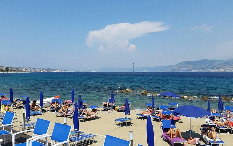 La Spiaggetta: Un rincón paradisíaco en Messina