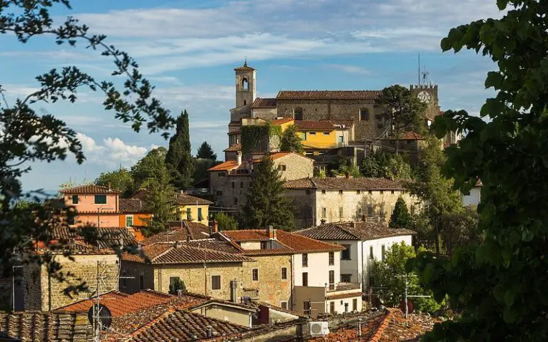 Descubre la magia de Montecatini Alto: Un oasis en lo alto de la Toscana