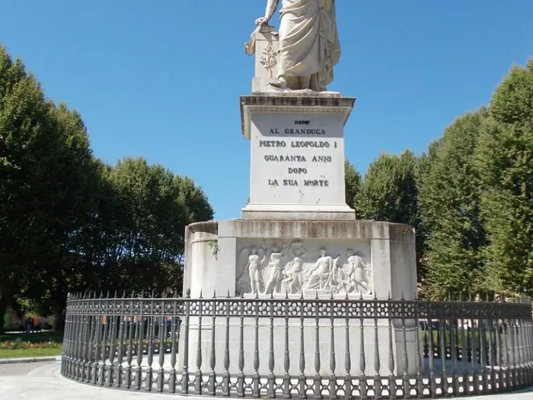 Monumento a Leopoldo II d'Asburgo-Lorena
