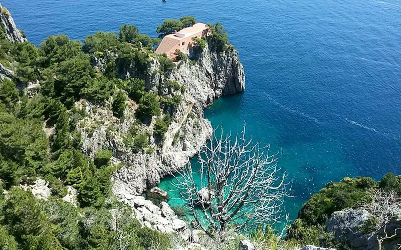 Descubriendo la Villa Malaparte: Una obra maestra de arquitectura en Capri