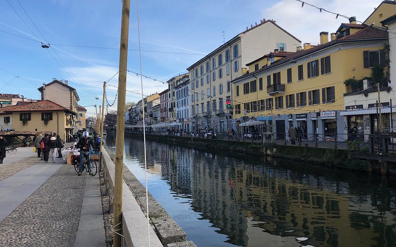 Descubre el encanto del Vicolo dei Lavandai en Milán